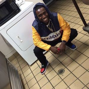 Meet your Posher, Macio